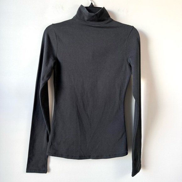 Skims Cotton Jersey Turtleneck Long Sleeve Top Soot Black S - Picture 4 of 9